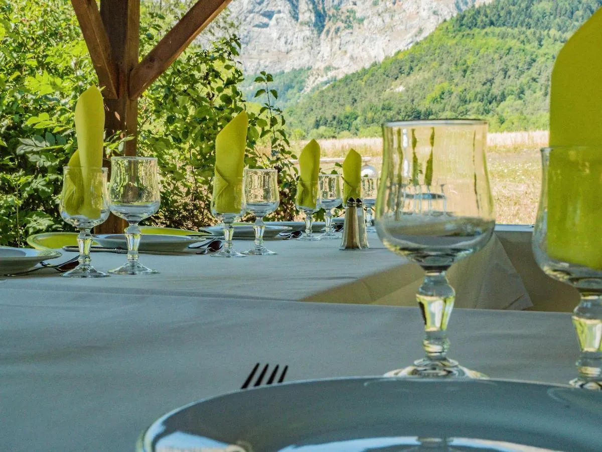 Au Gai Soleil Du Mont-Aiguille Hotel Chichilianne